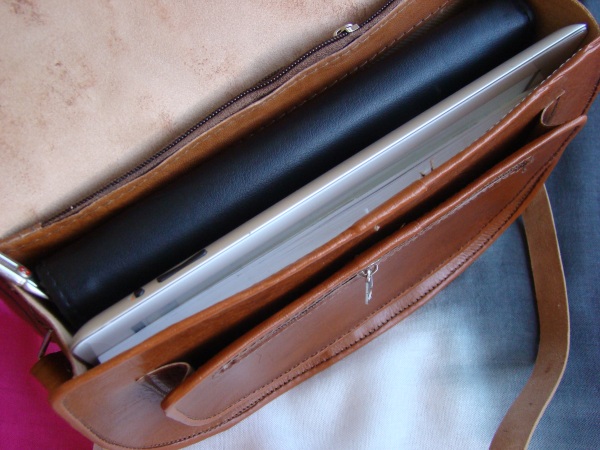 Messenger bag round | image 3