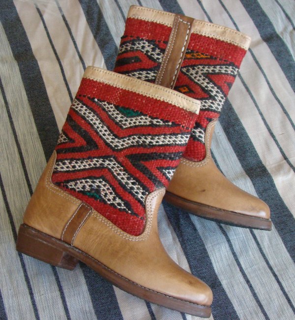 Kilim boots Merzouga