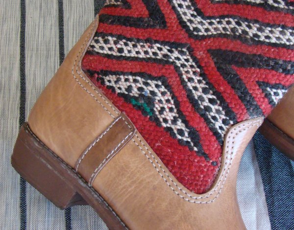 Kilim boots Merzouga | image 2