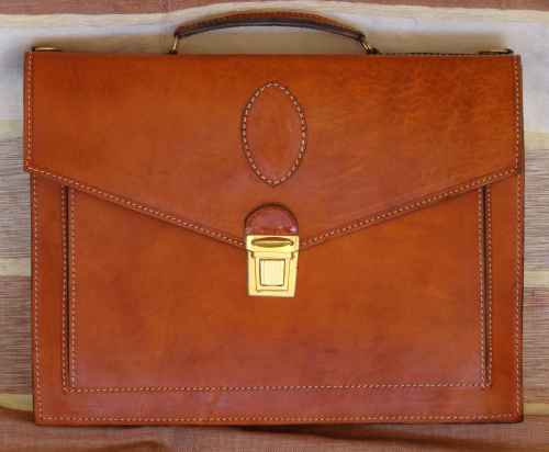 Leather briefcase | image 4